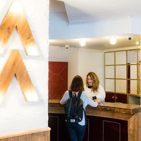 Pars Teatro (adults Only) Hostal